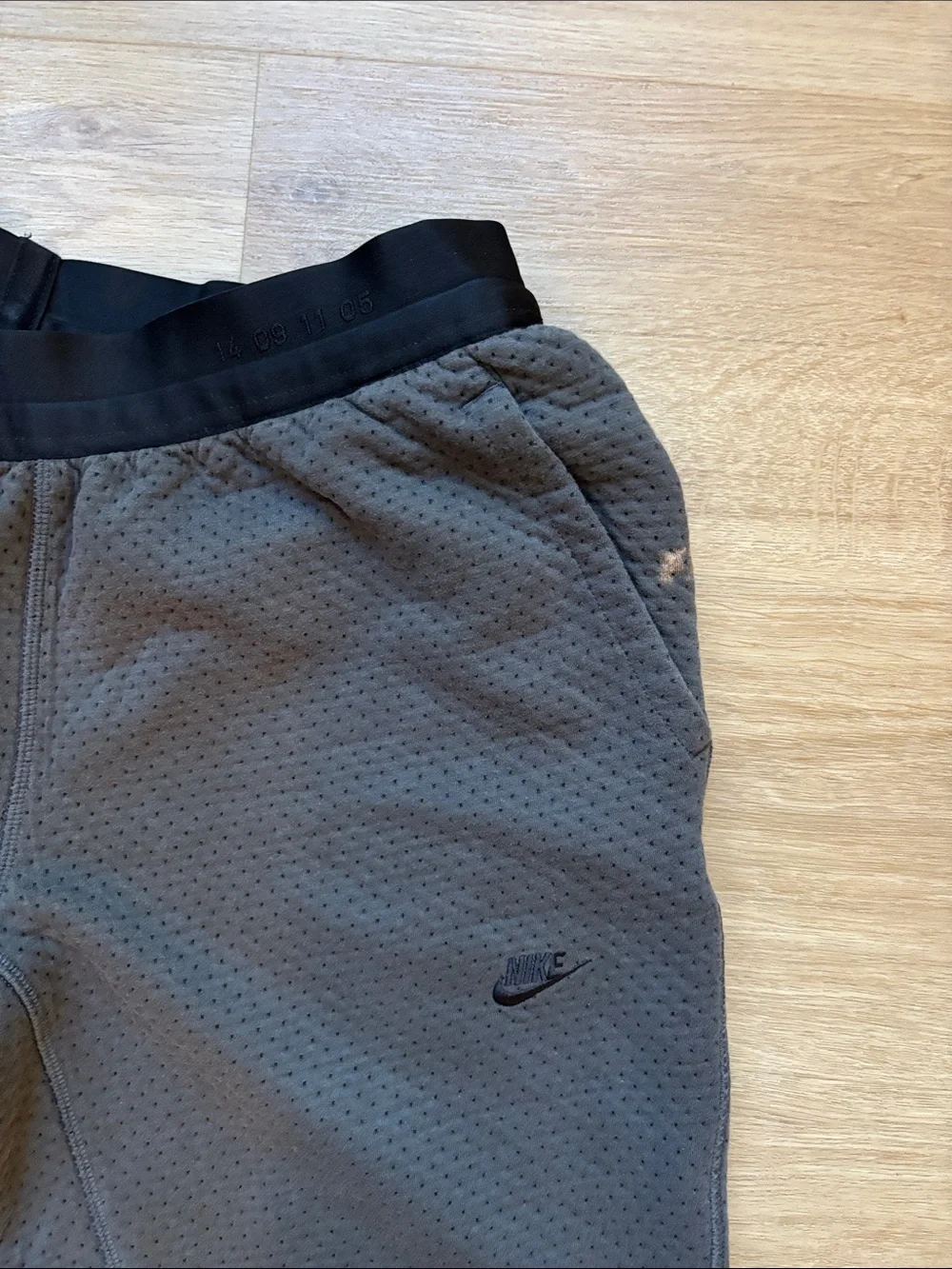 Nike Men’s Gray Quilted-Texture Joggers with Black Waistband - Picture 2 of 4